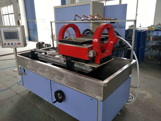 管端熒光磁粉探傷機(jī).jpg 管端熒光磁粉探傷機(jī).jpg